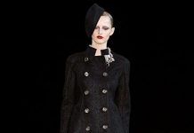 Mantoul – domina moda pentru iarna 2011