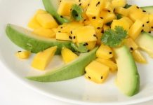 Retete de salate vegetariene – Salata de avocado cu citrice