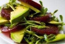 Salata de dieta cu avocado
