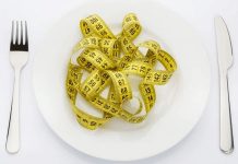 3 greșeli comune pe care le fac oamenii cand sunt la dietă