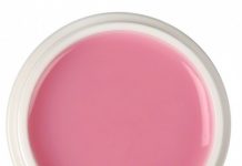 Alege cele mai bune geluri UV de pe www.amalia.ro